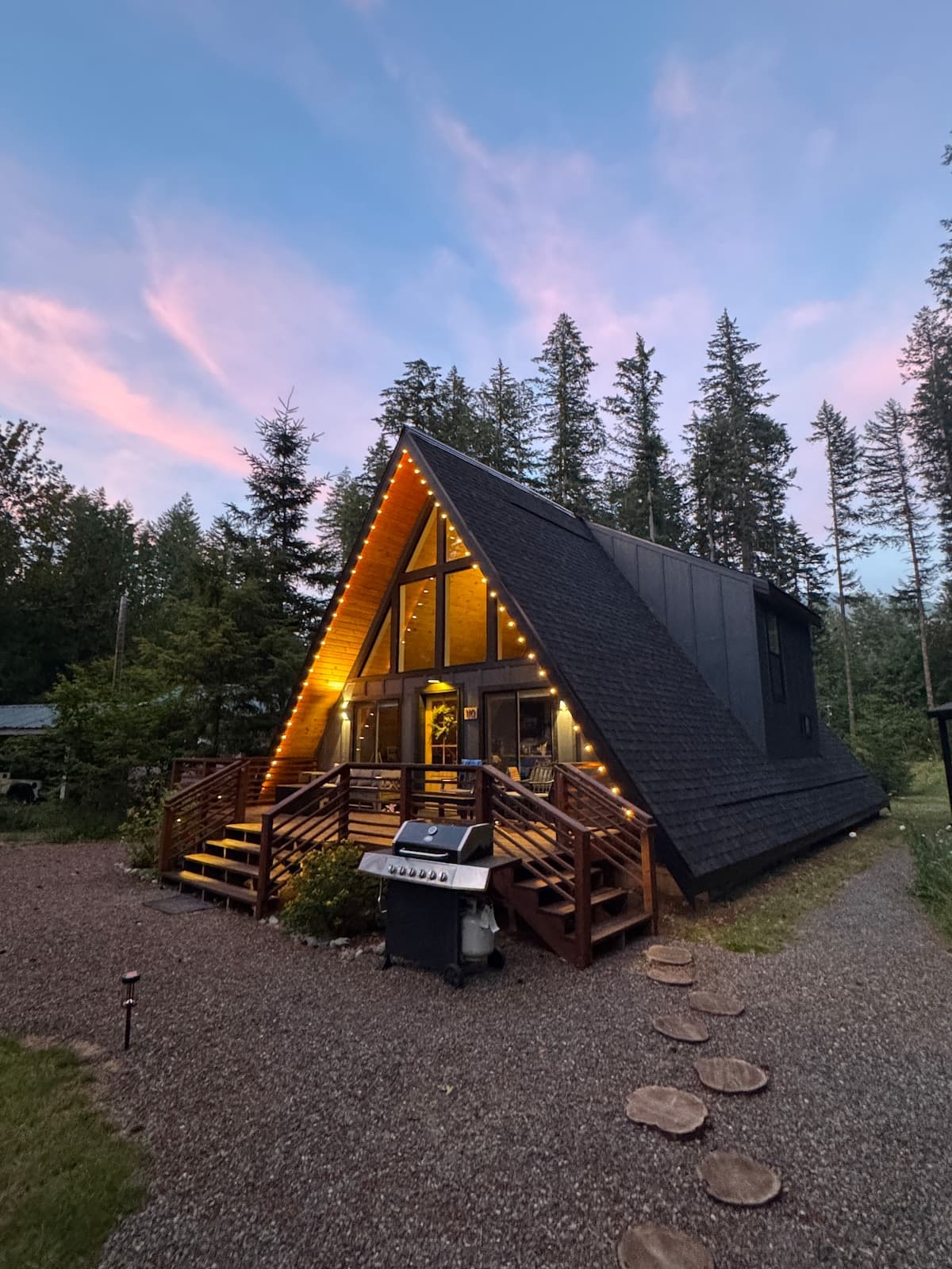 Modern A-Frame Cabin in Packwood, Washington